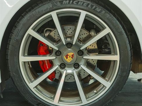 Used 2013 Porsche 911 Carrera 4S AWD/4WD image 38
