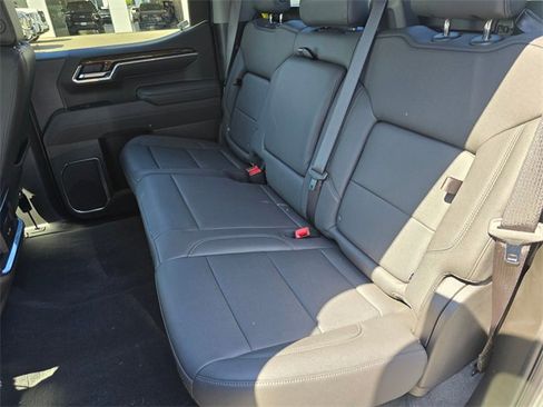 Used 2025 GMC Sierra 1500 Elevation w/ Elevation Premium Package image 17