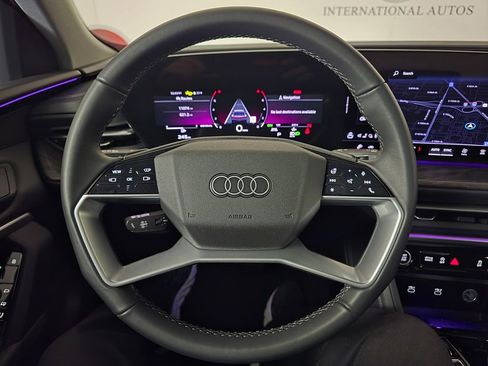 Certified 2025 Audi Q5 Premium Plus w/ Premium Plus image 29