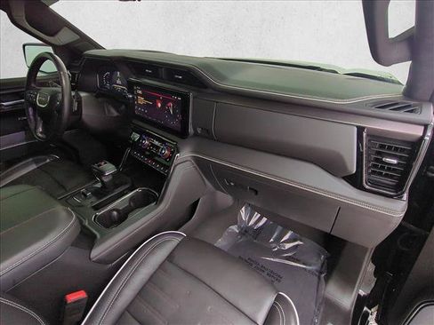 Used 2024 GMC Sierra 1500 AT4X AWD/4WD image 26