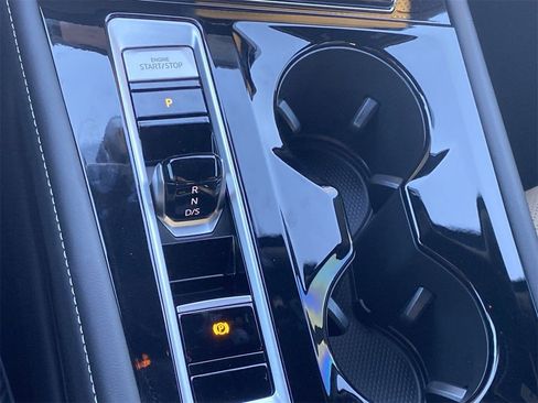 New 2026 Volkswagen Atlas Cross Sport SE image 25