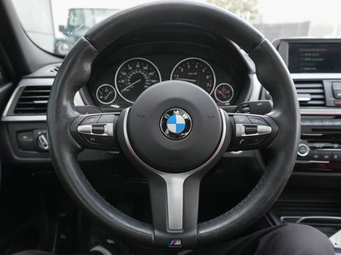 Used 2018 BMW 340i Sedan image 18