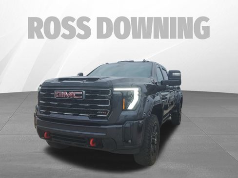 Used 2025 GMC Sierra 2500 AT4 w/ AT4 Preferred Package image 2