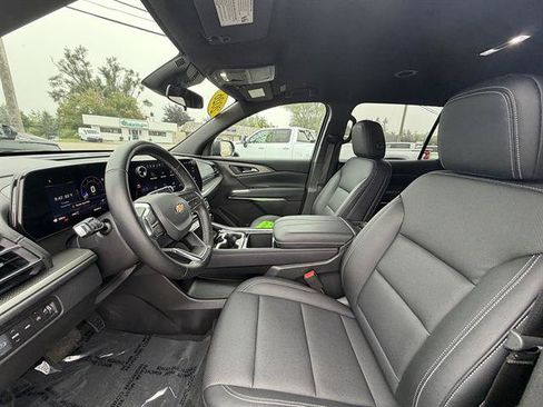 Used 2026 Chevrolet Traverse LT AWD/4WD image 31