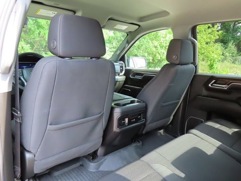 Certified 2023 Chevrolet Silverado 1500 RST AWD/4WD image 30