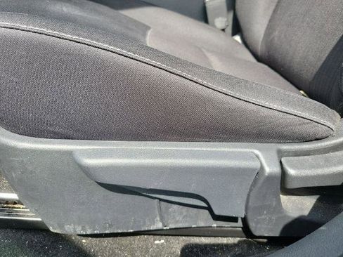 Certified 2021 Nissan Sentra SV FWD image 20