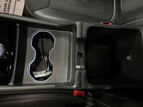 Used 2024 Jeep Grand Cherokee L Laredo image 21