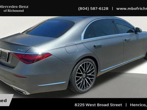 Used 2023 Mercedes-Benz S 580 4MATIC Sedan image 2