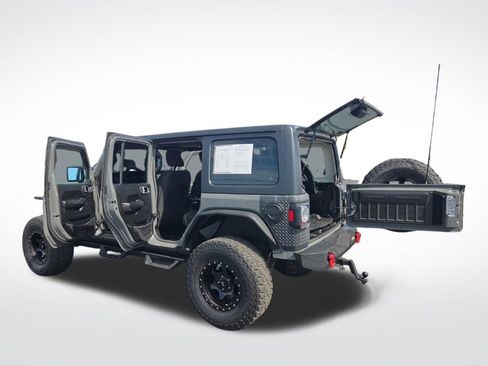 Used 2019 Jeep Wrangler Unlimited Sport S AWD/4WD image 23