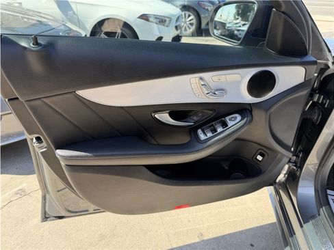 Used 2021 Mercedes-Benz C 300 Sedan image 16