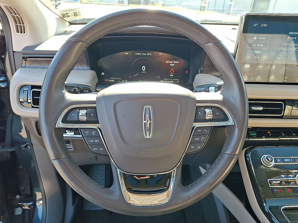 Used 2023 Lincoln Nautilus Reserve AWD/4WD image 22