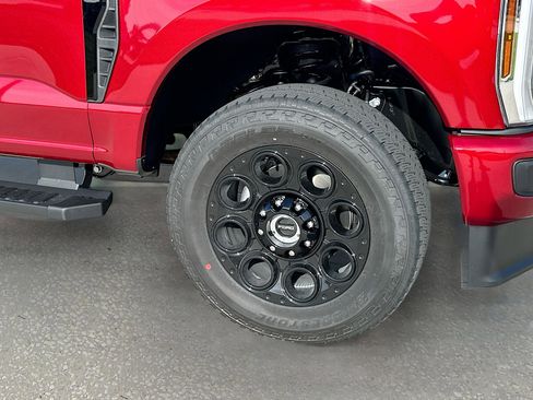 New 2026 Ford F250 4x4 Crew Cab Super Duty image 19