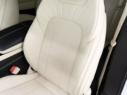 Used 2024 Bentley Continental GT AWD/4WD image 18