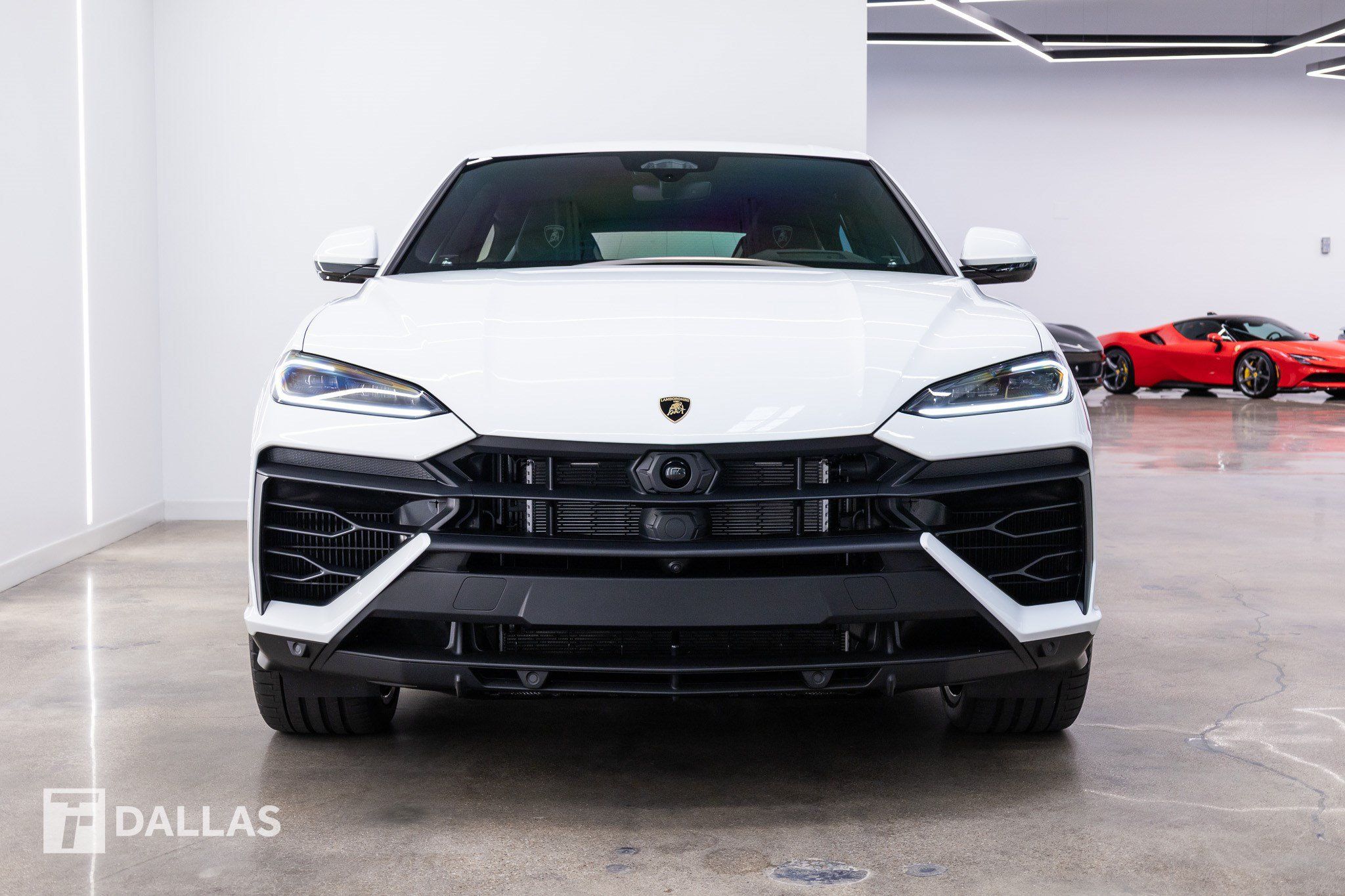 Used 2026 Lamborghini Urus SE AWD/4WD image 19