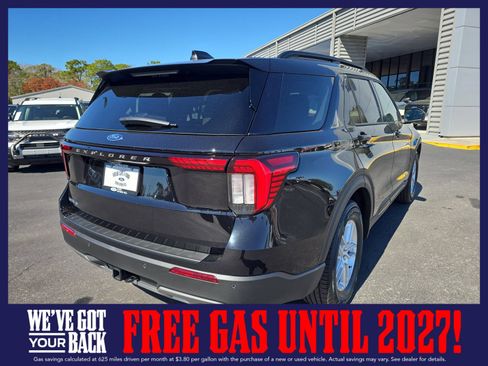 New 2026 Ford Explorer Active w/ Active Comfort Package RWD image 6