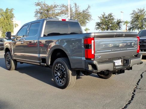 Used 2024 Ford F250 Platinum image 3