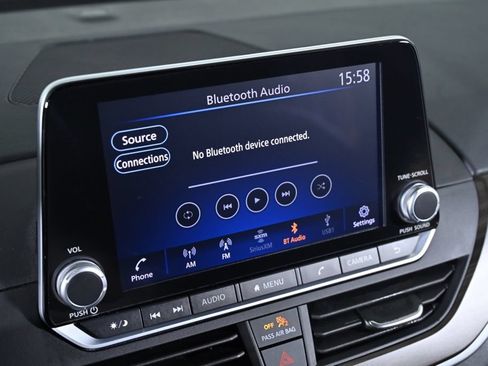 Certified 2023 Nissan Altima 2.5 SV FWD image 16