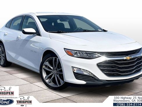 Used 2024 Chevrolet Malibu LT image 1