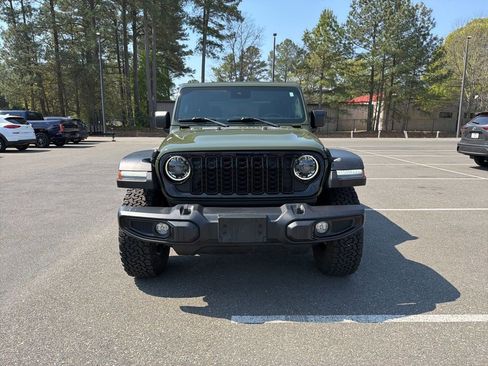 Used 2024 Jeep Wrangler Sport AWD/4WD image 3