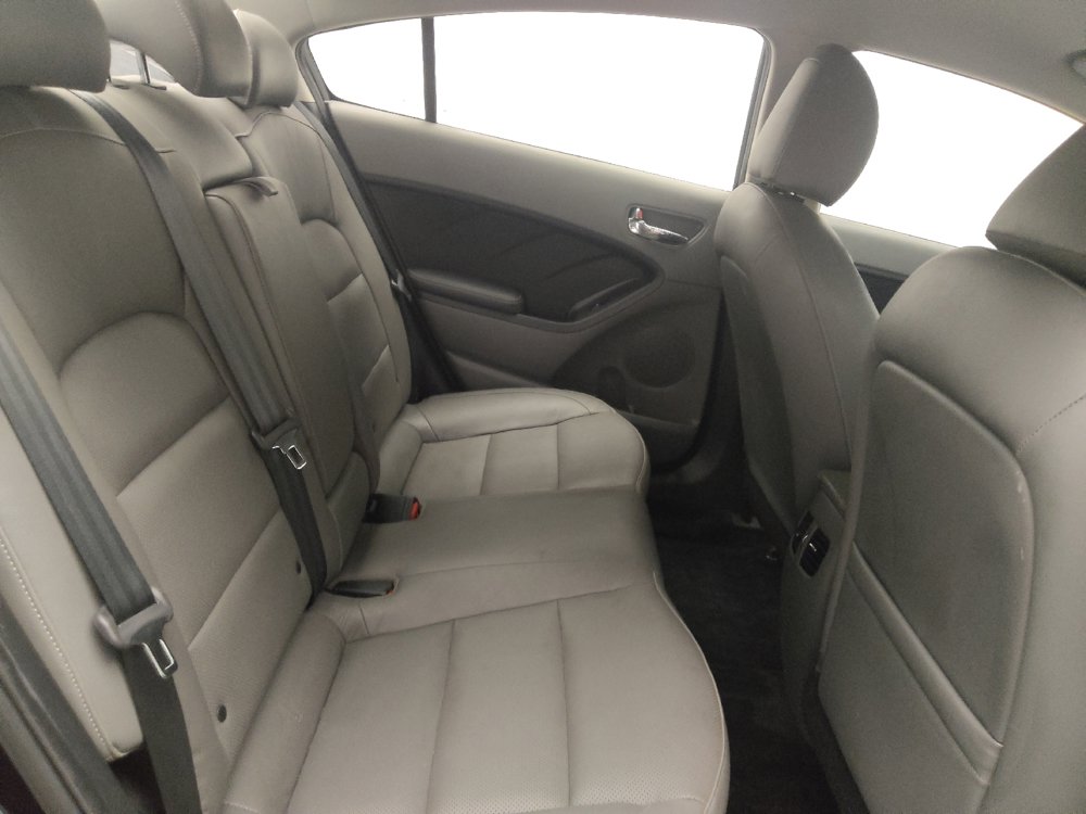 Used 2017 Kia Forte EX FWD image 19