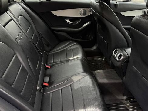 Used 2020 Mercedes-Benz C 300 4MATIC Sedan image 34