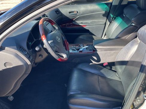 Used 2011 Lexus GS 460 460 RWD image 18