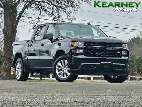 Used 2020 Chevrolet Silverado 1500 Custom w/ Custom Value Package image 1