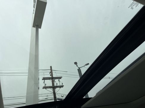 Used 2024 Nissan Pathfinder SL w/ SL Premium Package image 23