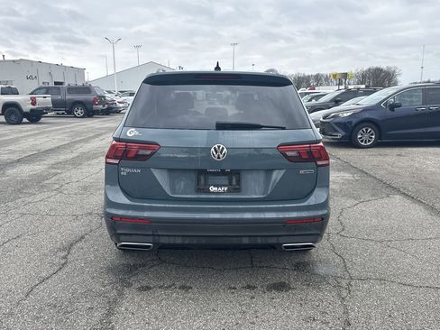 Used 2019 Volkswagen Tiguan SE w/ Panoramic Sunroof Package AWD/4WD image 7