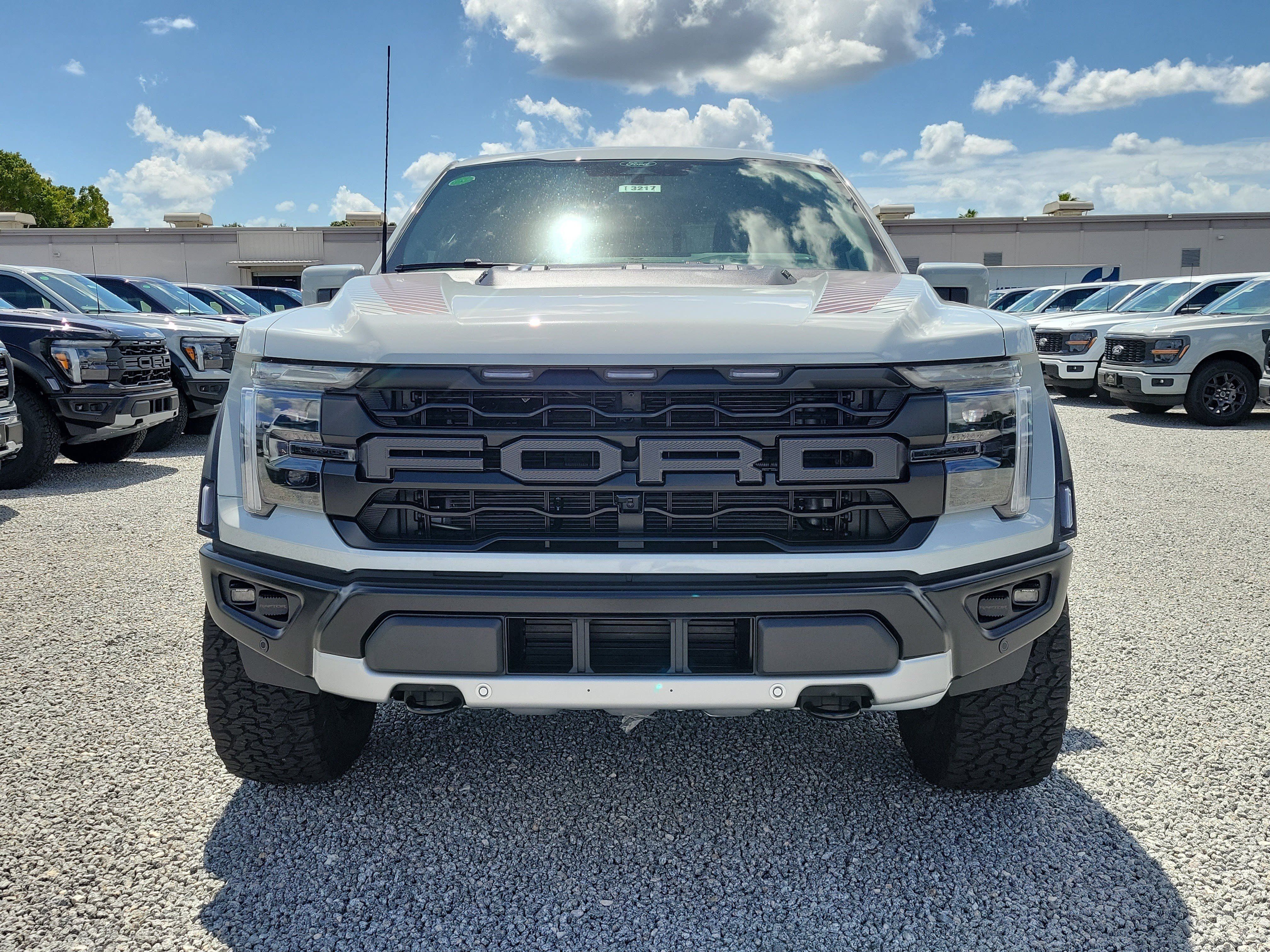 New 2026 Ford F150 Raptor AWD/4WD image 3
