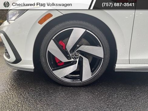 Used 2022 Volkswagen GTI S image 3