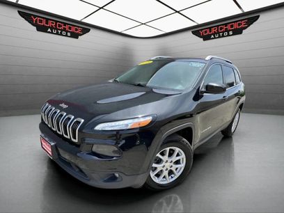 Used 2018 Jeep Cherokee Latitude w/ Safety Group