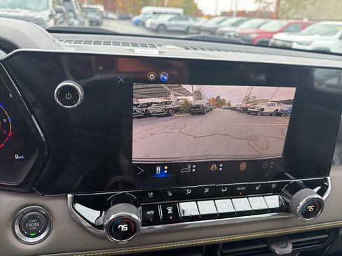 New 2026 Chevrolet Colorado ZR2 w/ Technology Package image 13