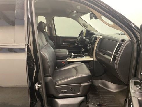 Used 2013 RAM 1500 Laramie w/ Convenience Group image 26