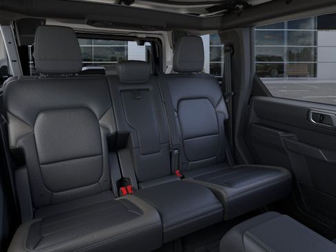 New 2026 Ford Bronco Outer Banks AWD/4WD image 11