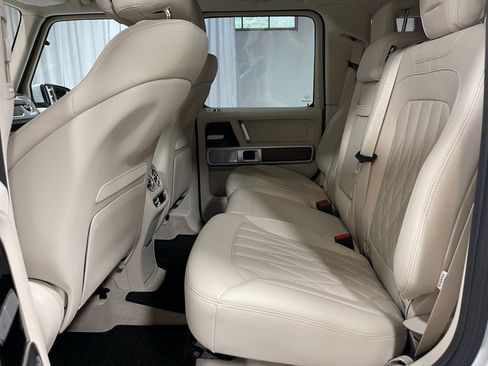 Used 2023 Mercedes-Benz G 550 image 25