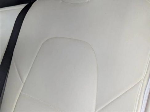 Used 2020 Tesla Model 3 Long Range image 17