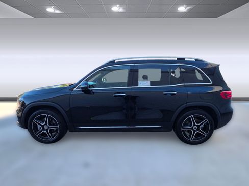 New 2026 Mercedes-Benz GLB 250 4MATIC image 2