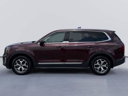 Used 2022 Kia Telluride EX FWD image 2