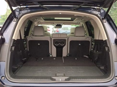 Used 2024 Honda Pilot Touring image 29