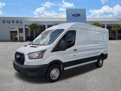 Used 2023 Ford Transit 250 Medium Roof AWD w/ Load Area Protection Package image 8