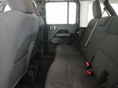 Used 2023 Jeep Wrangler Sahara image 26