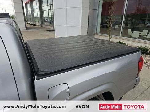 Used 2022 Toyota Tacoma SR AWD/4WD image 30