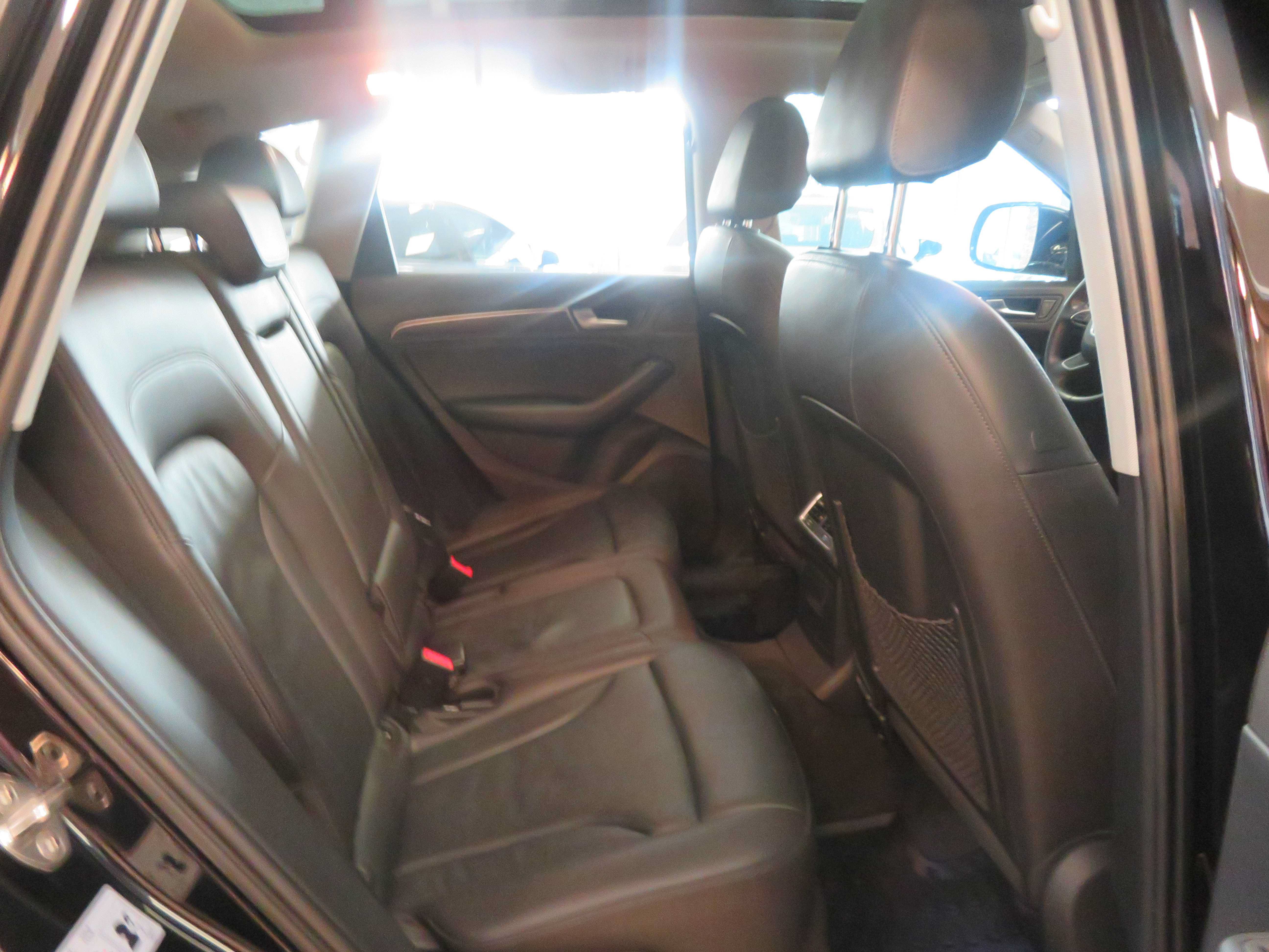 Used 2015 Audi Q5 2.0T Premium Plus w/ Technology Package AWD/4WD image 22