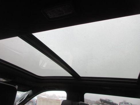 New 2026 GMC Yukon XL Denali w/ Denali Reserve Package image 16