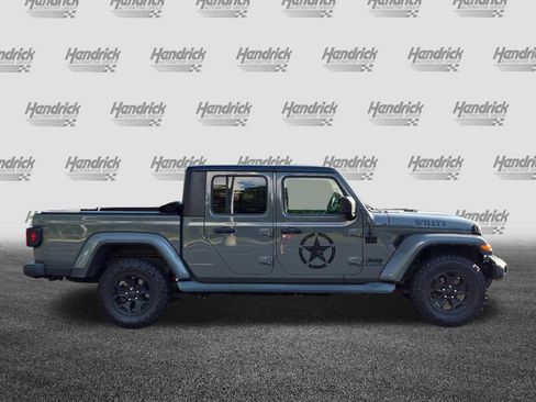 Used 2021 Jeep Gladiator Sport AWD/4WD image 11