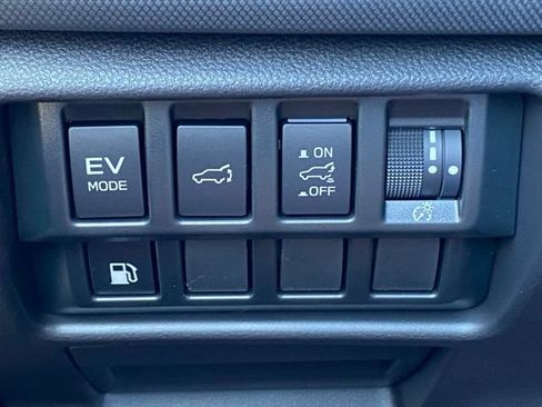 New 2026 Subaru Forester Premium AWD/4WD image 14