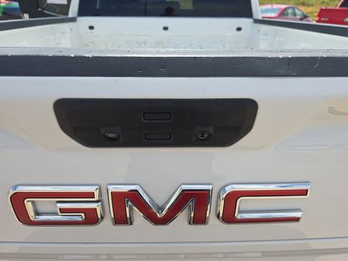 Used 2022 GMC Sierra 1500 SLE AWD/4WD image 14