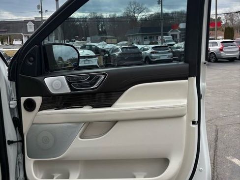 Used 2021 Lincoln Navigator L Black Label w/ Special Edition Package image 70
