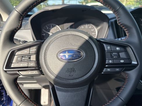 New 2025 Subaru Crosstrek 2.5i Limited w/ Crosstrek Mirror Package image 18